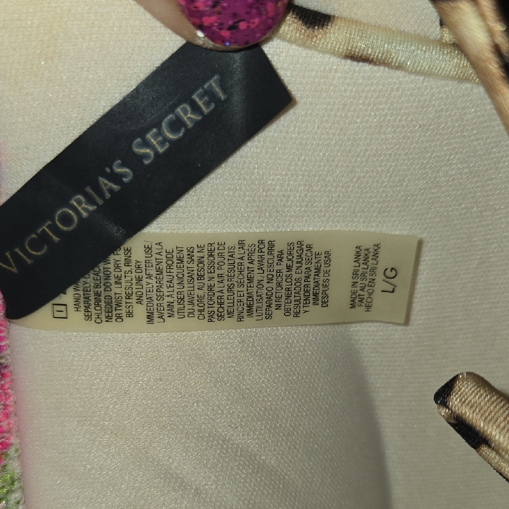 Victoria's Secret Gold Logo Toggle Bikini Accent with Leopard Print Straps - Picture 3 of 3